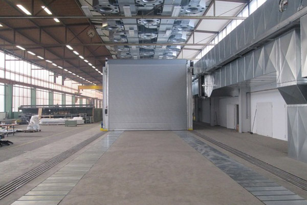 Målning, Spraymålning, Open-space paint spraying system